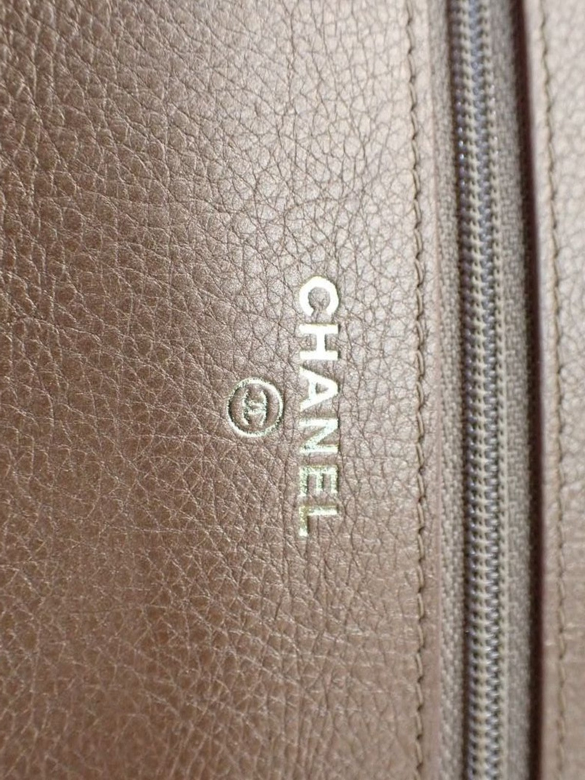 Chanel Wallet on Chain