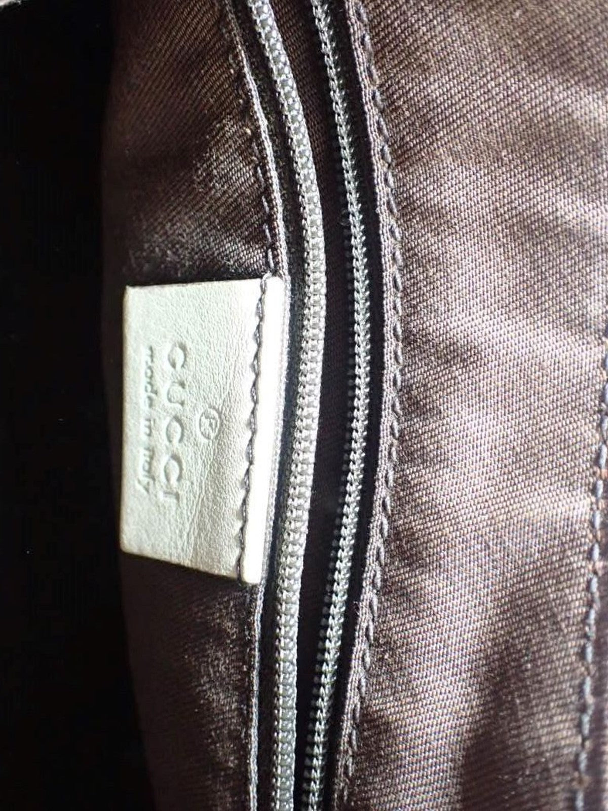 Gucci Abbey D-Ring Small